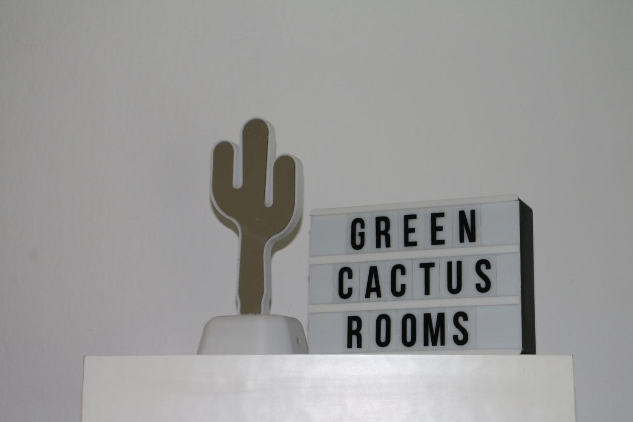 Green Cactus Rooms - Unique And Cozy House Senta エクステリア 写真