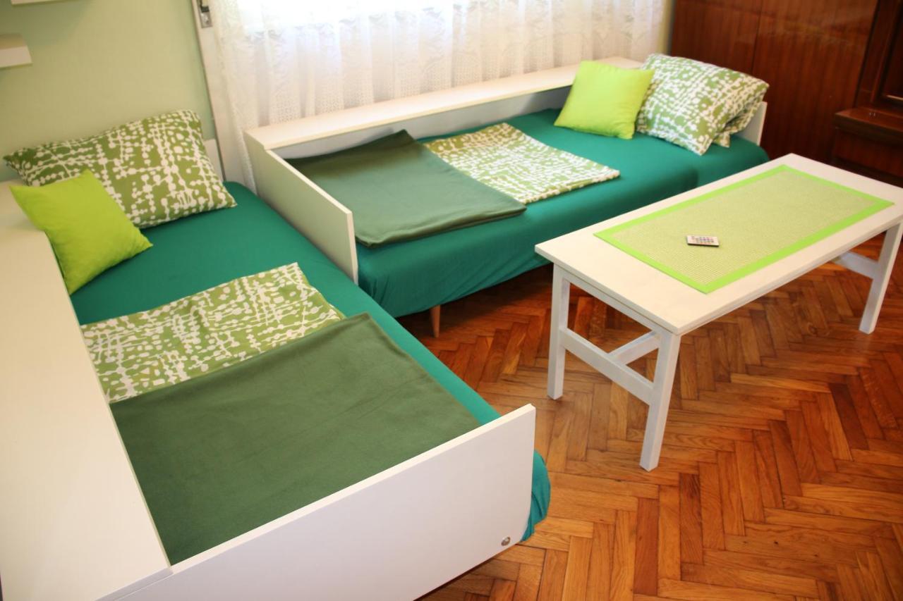 Green Cactus Rooms - Unique And Cozy House Senta エクステリア 写真