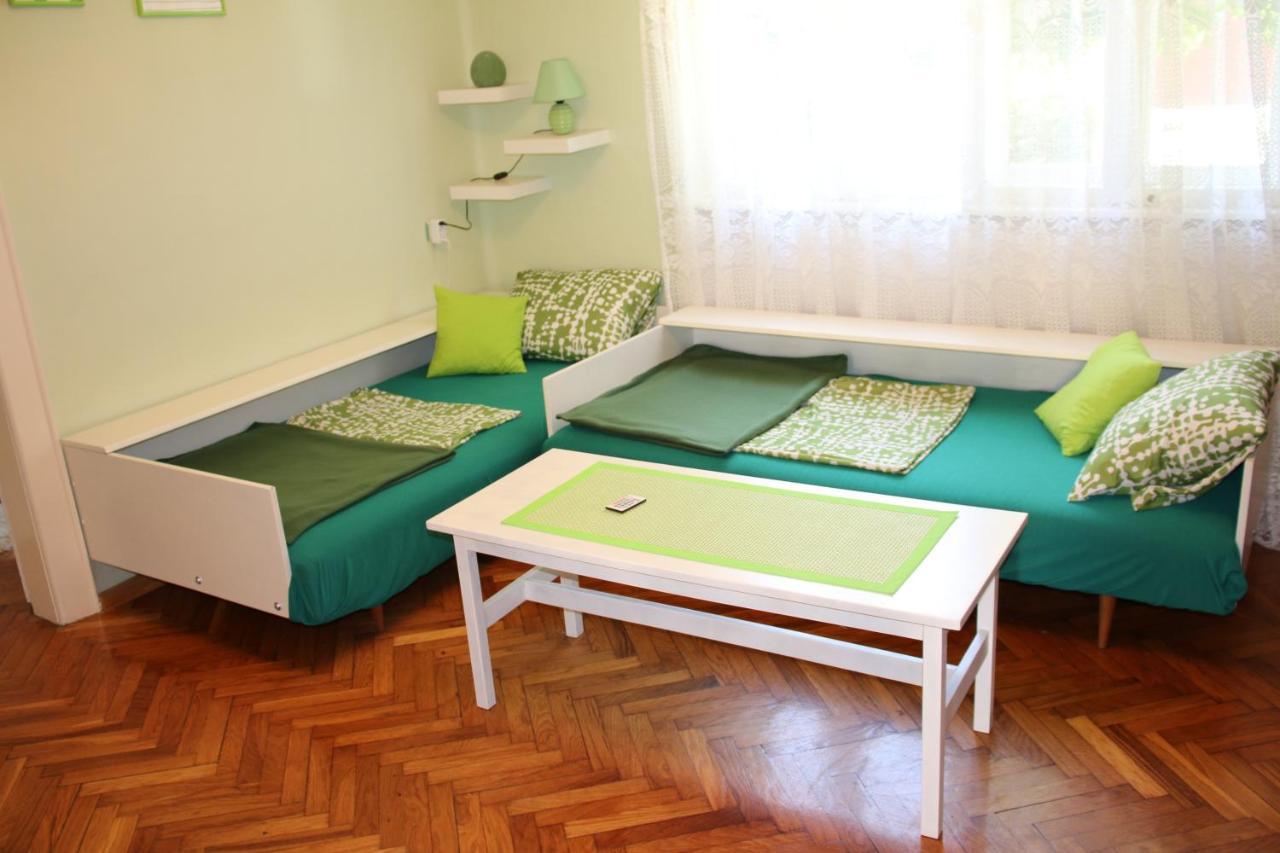 Green Cactus Rooms - Unique And Cozy House Senta エクステリア 写真