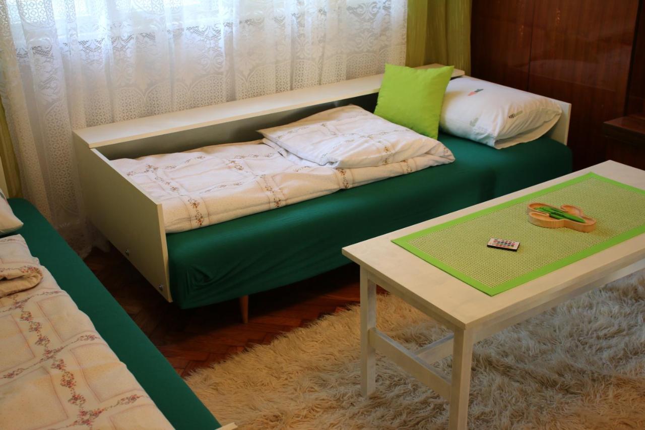 Green Cactus Rooms - Unique And Cozy House Senta エクステリア 写真